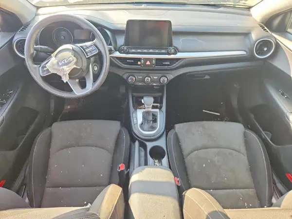 3KPF24AD5NE495517 2022 KIA FORTE - Image 8