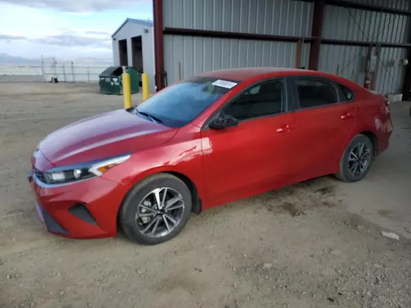 3KPF24AD5NE497090 2022 KIA FORTE - Image 1