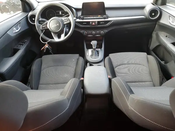 3KPF24AD5NE497090 2022 KIA FORTE - Image 8