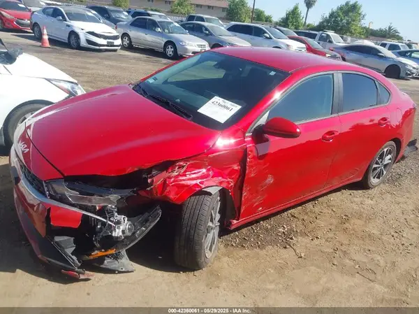 3KPF24AD5NE497638 2022 KIA FORTE - Image 2