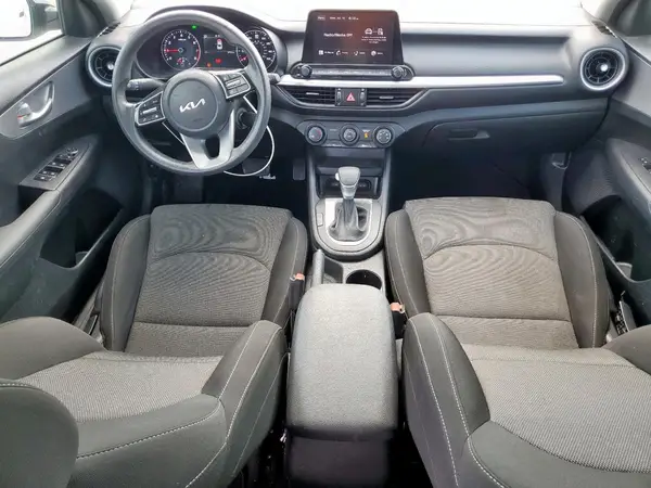 3KPF24AD5NE498417 2022 KIA FORTE - Image 8