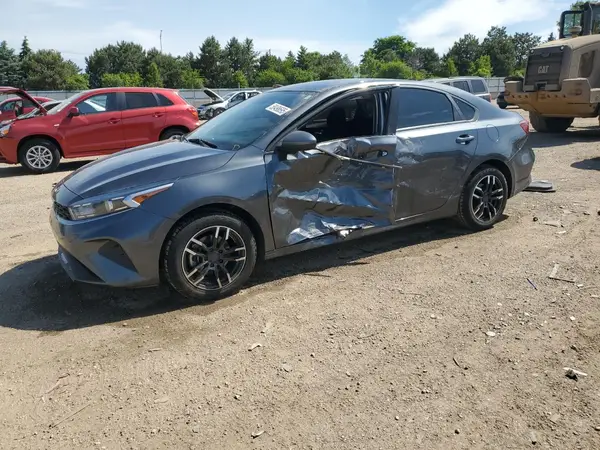 3KPF24AD5NE499258 2022 KIA FORTE - Image 1