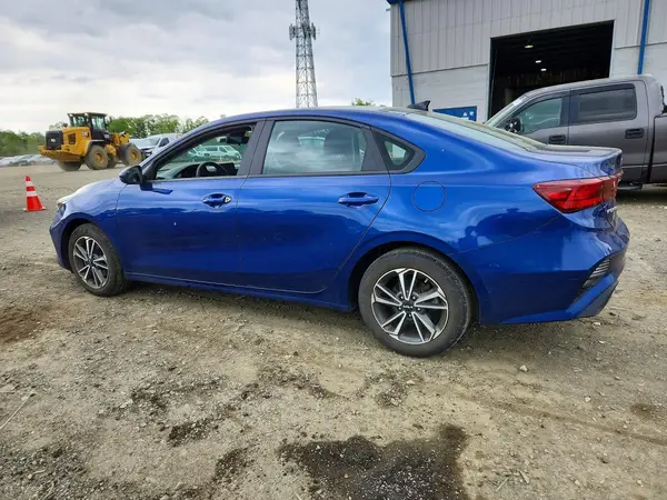 3KPF24AD5NE499745 2022 KIA FORTE - Image 2