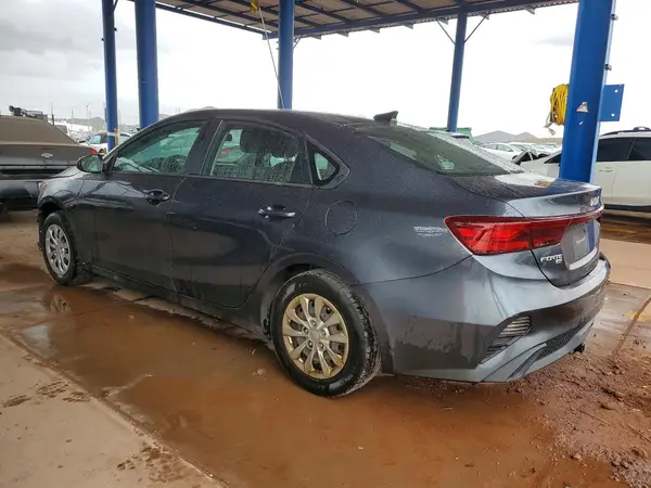 3KPF24AD5NE502952 2022 KIA FORTE - Image 2