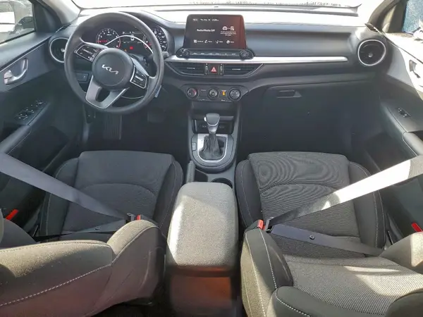 3KPF24AD5PE506275 2023 KIA FORTE - Image 8