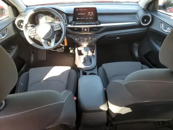 3KPF24AD5PE507734 2023 KIA FORTE - Image 8