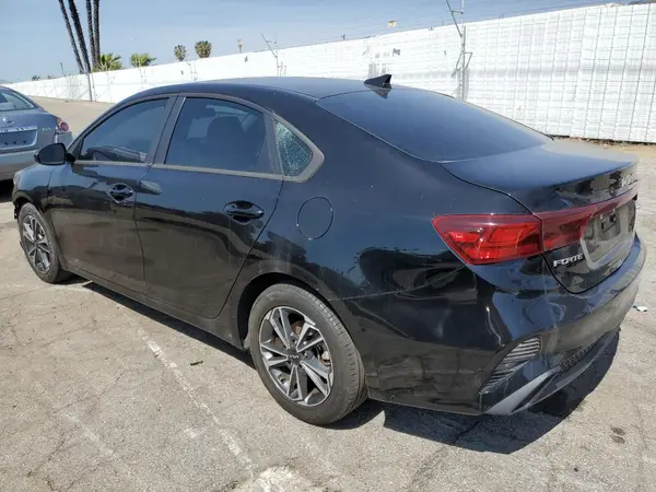 3KPF24AD5PE508642 2023 KIA FORTE - Image 2