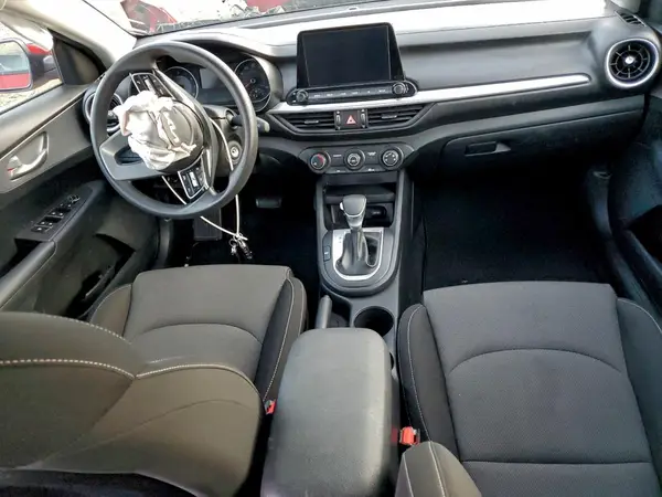 3KPF24AD5PE516594 2023 KIA FORTE - Image 8