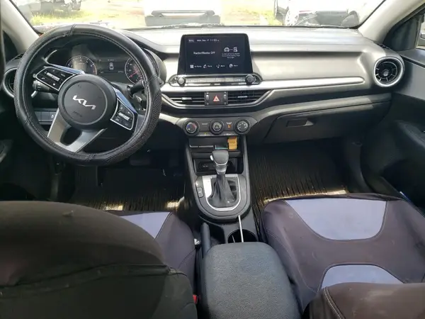3KPF24AD5PE518426 2023 KIA FORTE - Image 8