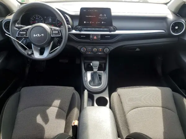 3KPF24AD5PE521651 2023 KIA FORTE - Image 8