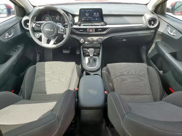 3KPF24AD5PE525201 2023 KIA FORTE - Image 8