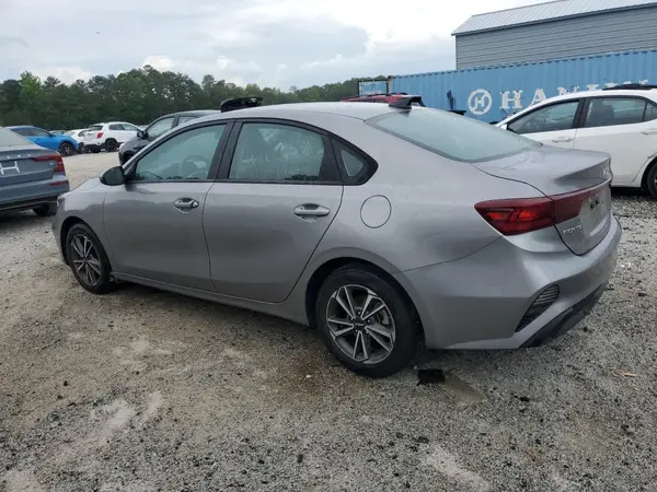 3KPF24AD5PE526283 2023 KIA FORTE - Image 2