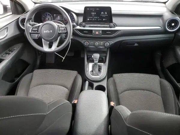 3KPF24AD5PE539065 2023 KIA FORTE - Image 8