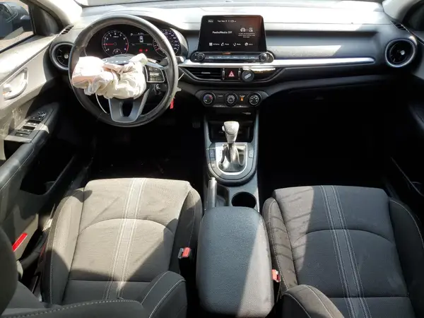 3KPF24AD5PE541057 2023 KIA FORTE - Image 8