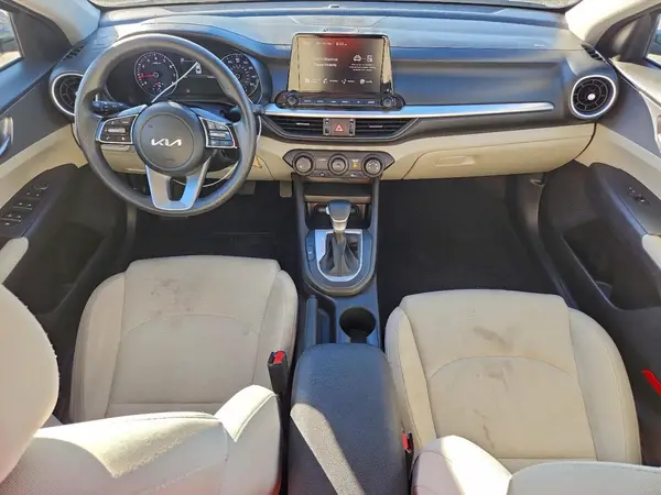3KPF24AD5PE541401 2023 KIA FORTE - Image 8
