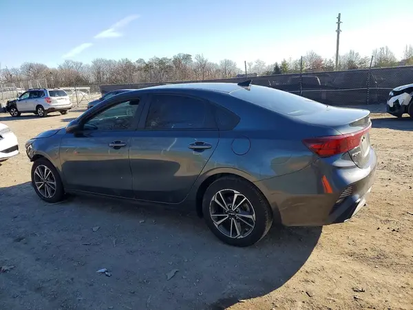 3KPF24AD5PE541429 2023 KIA FORTE - Image 2