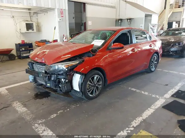 3KPF24AD5PE543147 2023 KIA FORTE - Image 2