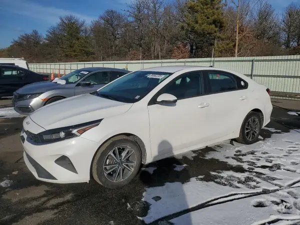 3KPF24AD5PE545075 2023 KIA FORTE - Image 1