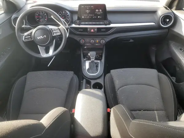 3KPF24AD5PE545075 2023 KIA FORTE - Image 8