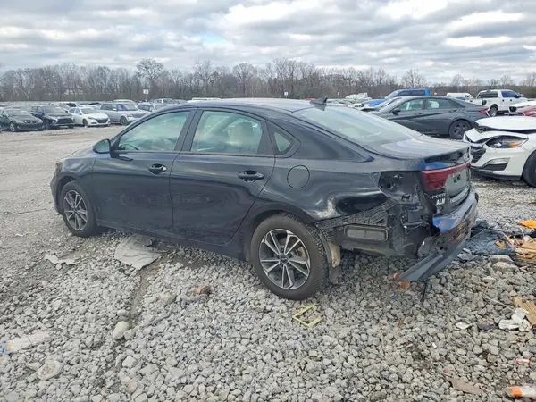 3KPF24AD5PE545593 2023 KIA FORTE - Image 2