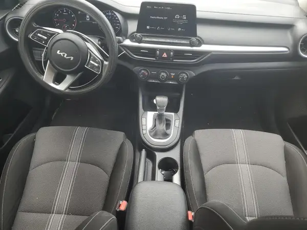 3KPF24AD5PE546694 2023 KIA FORTE - Image 8