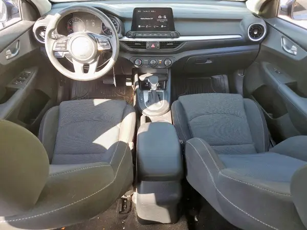 3KPF24AD5PE546954 2023 KIA FORTE - Image 8