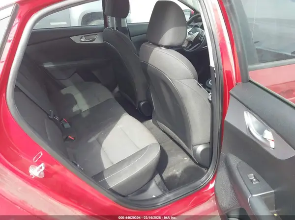 3KPF24AD5PE549563 2023 KIA FORTE - Image 8