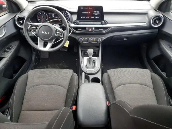 3KPF24AD5PE552186 2023 KIA FORTE - Image 8