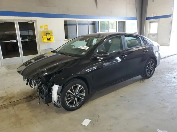 3KPF24AD5PE553600 2023 KIA FORTE - Image 1