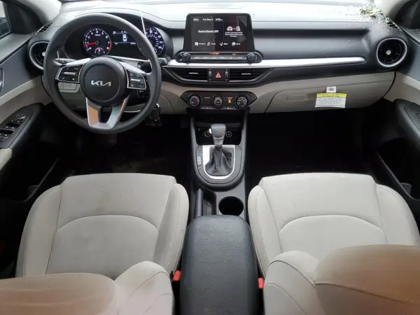 3KPF24AD5PE554245 2023 KIA FORTE - Image 8