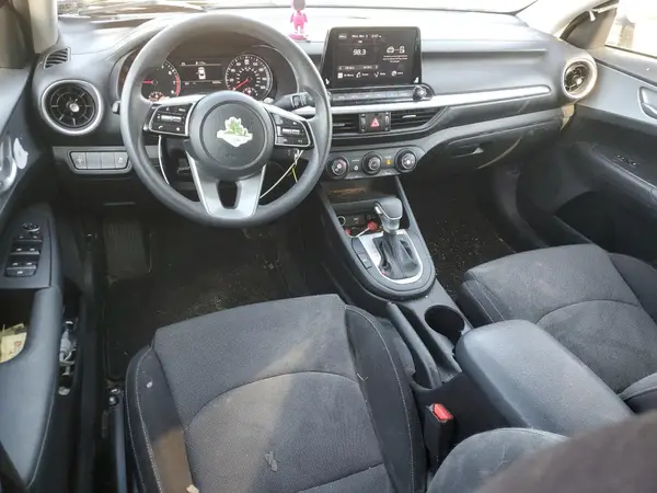 3KPF24AD5PE554388 2023 KIA FORTE - Image 8