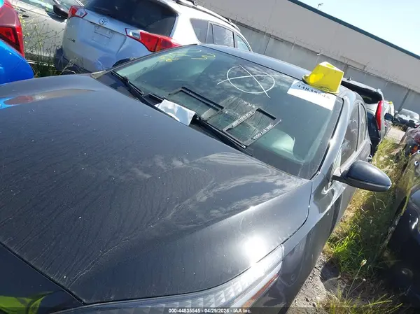 3KPF24AD5PE554567 2023 KIA FORTE - Image 2