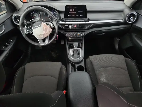 3KPF24AD5PE566122 2023 KIA FORTE - Image 8
