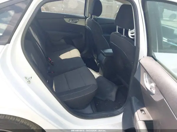 3KPF24AD5PE567299 2023 KIA FORTE - Image 8