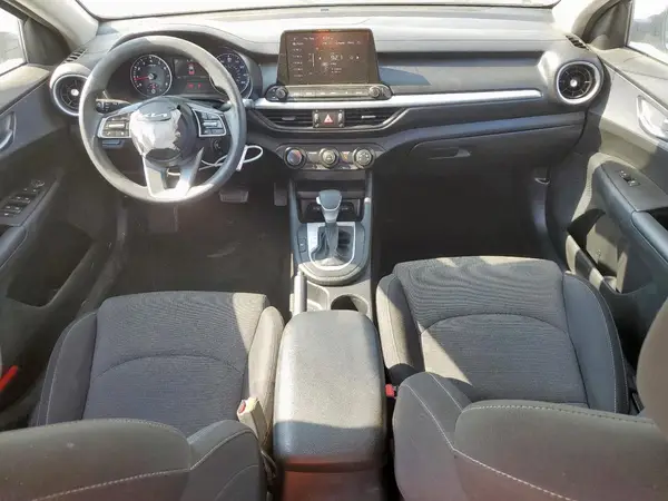 3KPF24AD5PE567321 2023 KIA FORTE - Image 8