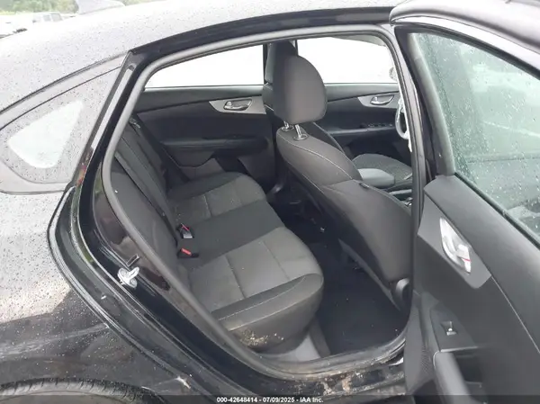 3KPF24AD5PE569134 2023 KIA FORTE - Image 8