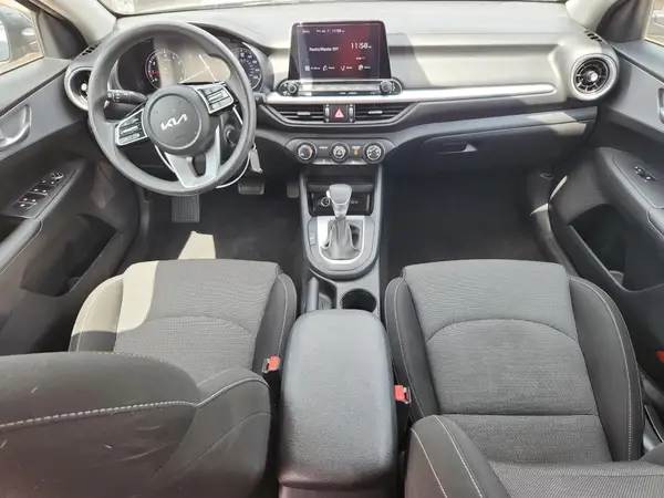 3KPF24AD5PE571773 2023 KIA FORTE - Image 8