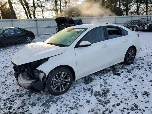 3KPF24AD5PE572325 2023 KIA FORTE - Image 1