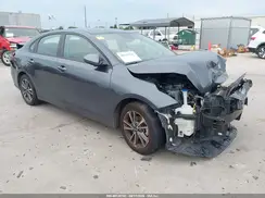 3KPF24AD5PE572745 2023 KIA FORTE