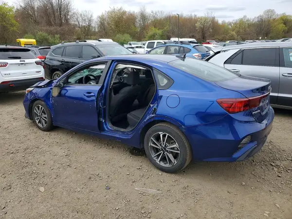 3KPF24AD5PE579680 2023 KIA FORTE - Image 2