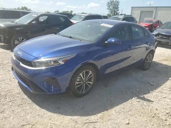 3KPF24AD5PE580490 2023 KIA FORTE - Image 1