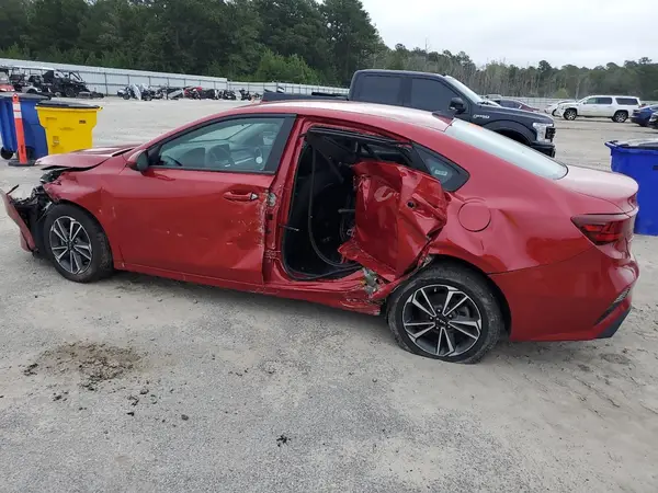 3KPF24AD5PE581901 2023 KIA FORTE - Image 2