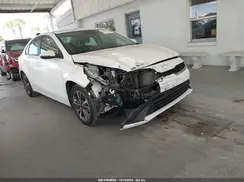 3KPF24AD5PE588539 2023 KIA FORTE