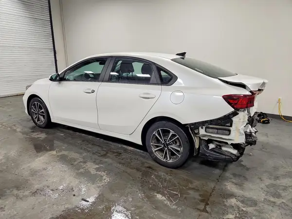 3KPF24AD5PE590002 2023 KIA FORTE - Image 2
