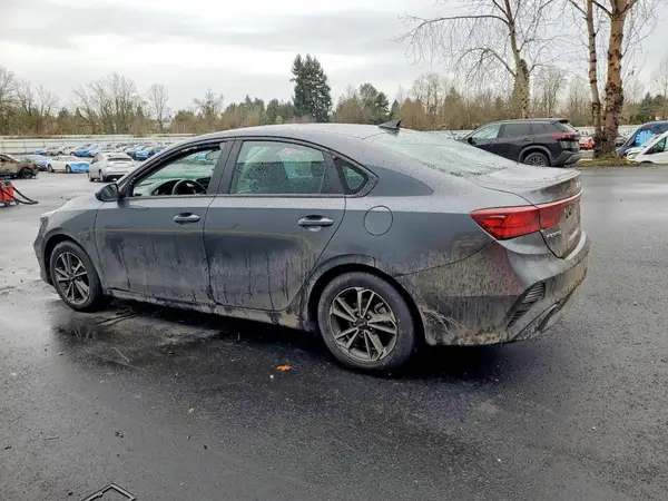 3KPF24AD5PE590663 2023 KIA FORTE - Image 2