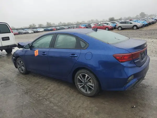 3KPF24AD5PE596320 2023 KIA FORTE - Image 2