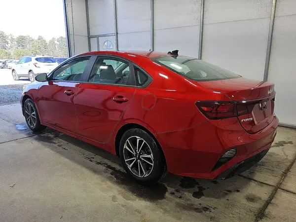 3KPF24AD5PE600771 2023 KIA FORTE - Image 2