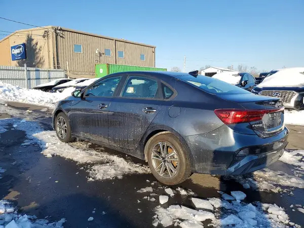 3KPF24AD5PE601080 2023 KIA FORTE - Image 2