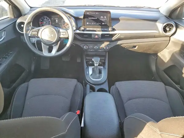 3KPF24AD5PE601080 2023 KIA FORTE - Image 8