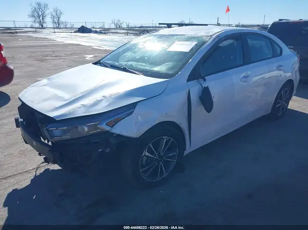 3KPF24AD5PE602133 2023 KIA FORTE - Image 2